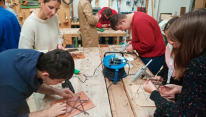 Ir a INCLUSIÓN CON MADERA